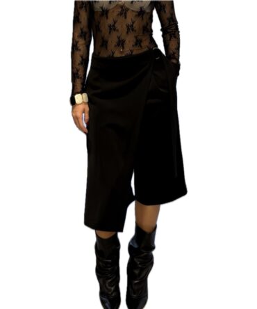 Donna Bermuda pareo